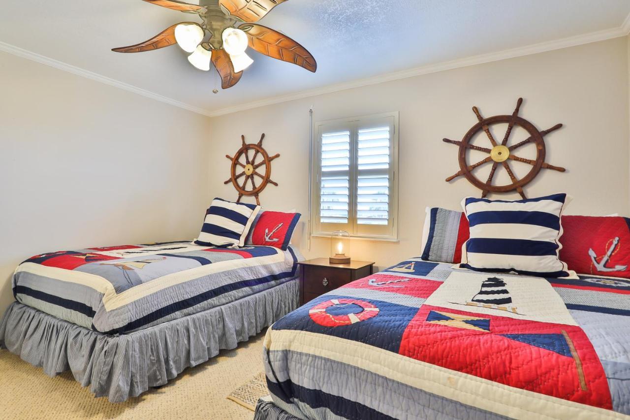 Bayside Bliss Villa Crystal Beach Dış mekan fotoğraf
